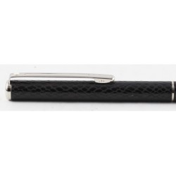 Boligrafo Sheaffer Agio Barely black.   elegante y fino.