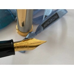 PLUMA ESTILOGRAFICA INOXCROM PARIS Acero Gt. + Cartera tarjetero Inoxcrom de regalo.